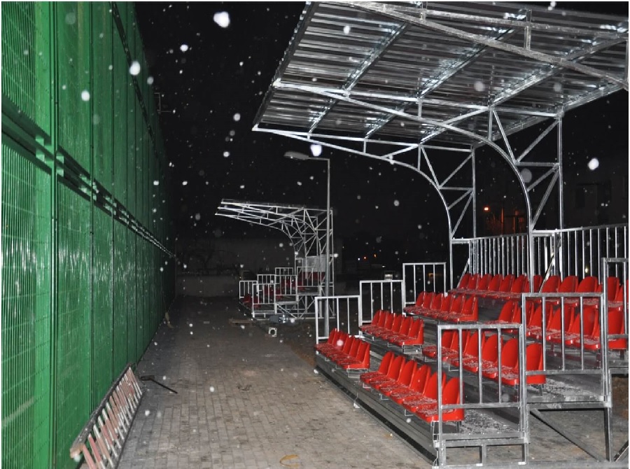 kiralik_tribun_teleskopik_tribun_portatif_tribun_estribun_tribunimalati_teleskopiktribunimalati_telskopiktribunyapimi_tribunyapimi_tiribun_kiraliktribun